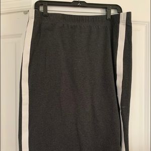 Aritzia TNA Skirt